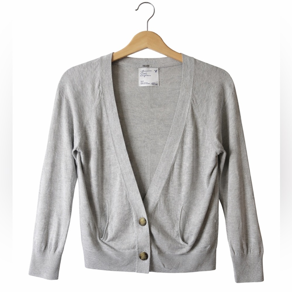 American Eagle Gray Cardigan Sweater Small Y2K Lightweight Button Front Knit